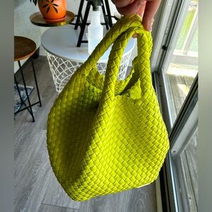 Green Steve Madden purse/ tote with crossbody strap